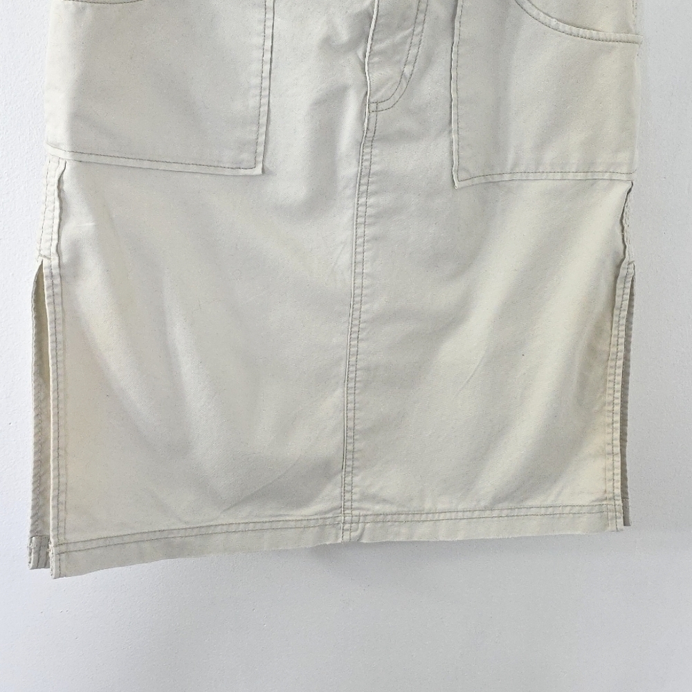 American Eagle Outfitters Khaki Cargo Skirt - Picture 4 of 10